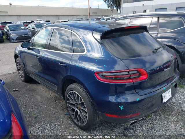 2015 PORSCHE MACAN WP1AB2A58FLB69385 Photo 2
