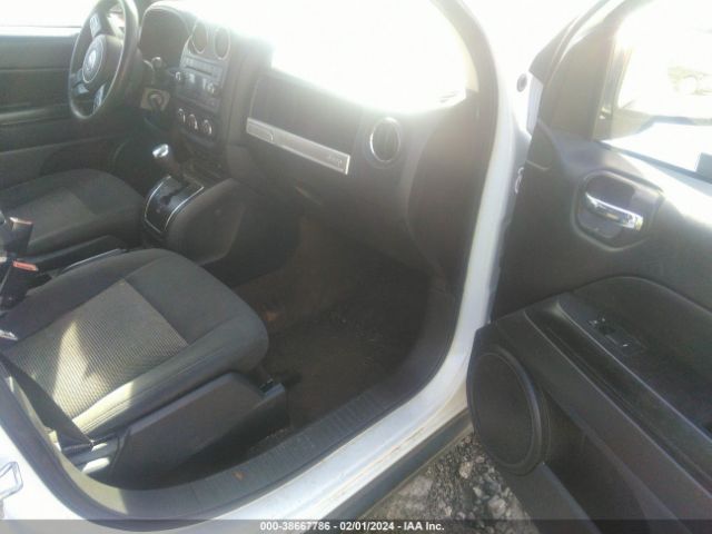 1C4NJDBB6HD144116 Jeep Compass Sport