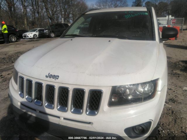 1C4NJDBB6HD144116 Jeep Compass Sport