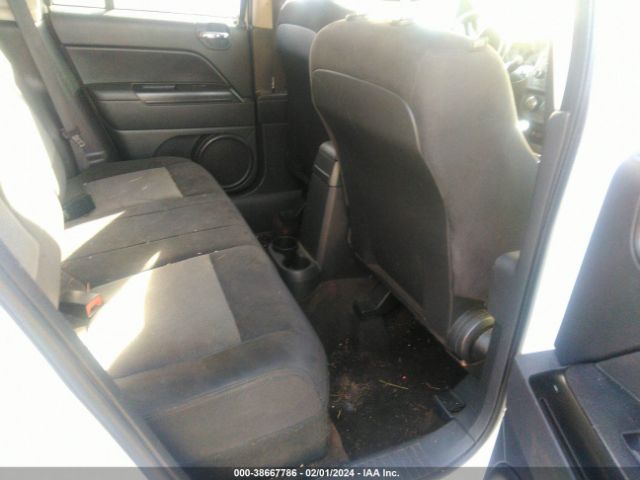 1C4NJDBB6HD144116 Jeep Compass Sport