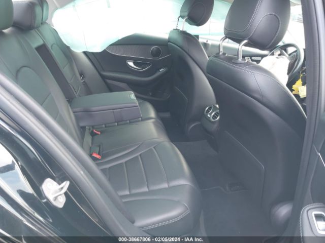 55SWF4JB6HU193072 Mercedes-Benz C 300 Luxury/sport