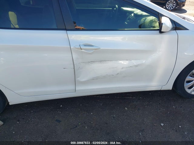 2011 HYUNDAI ELANTRA GLS VIN: 5NPDH4AE3BH023273