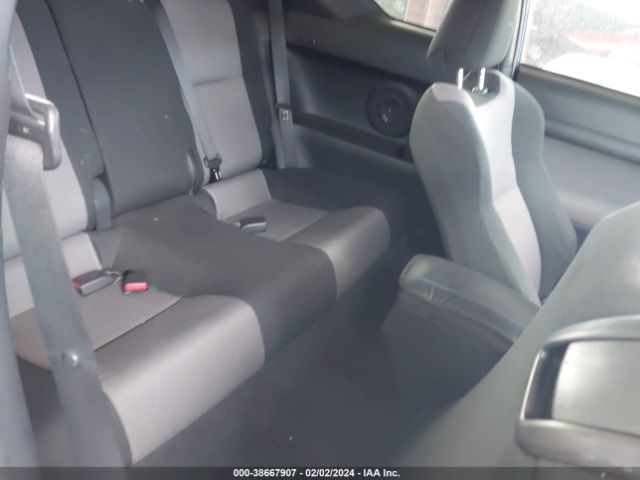 JTKJF5C73GJ015355 Scion TC