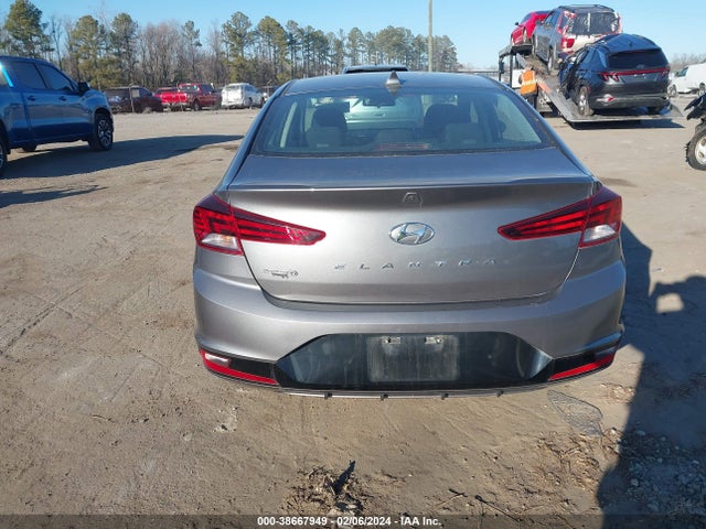 Hyundai ELANTRA SEL 2020 5NPD84LF3LH523909 Image 15