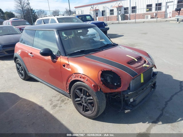 2013 MINI HARDTOP WMWSV3C53DT389561 Photo 0