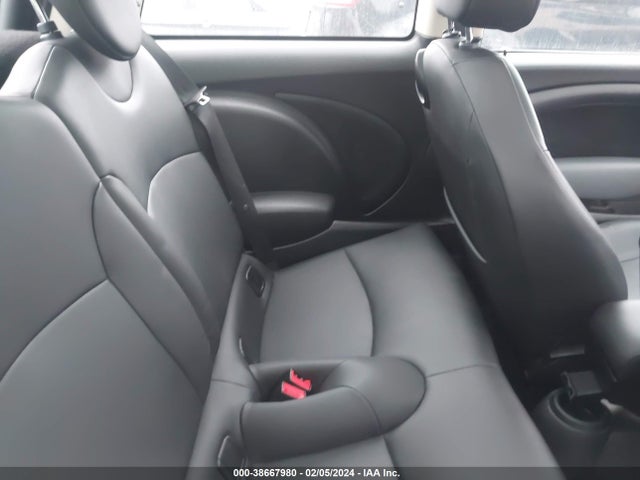 2012 MINI COOPER WMWSU3C53CT263881 Photo 7