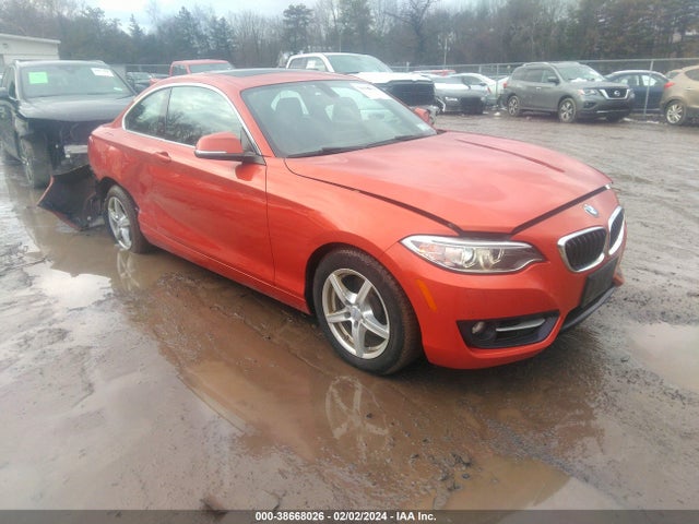 2016 WBA1G9C55GV727110 main image