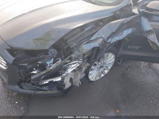 3FA6P0PU5GR320848 Ford Fusion Energi Se Luxury