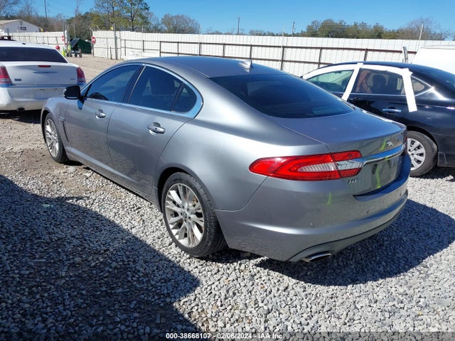2013 JAGUAR XF SAJWA0E7XD8S93220 Photo 2