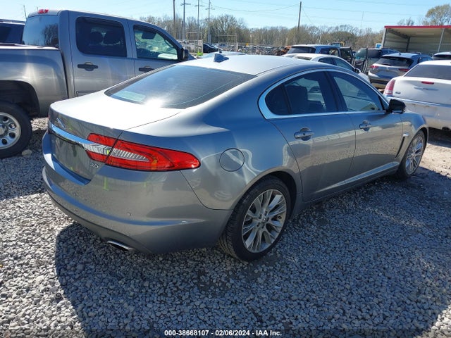 2013 JAGUAR XF SAJWA0E7XD8S93220 Photo 3