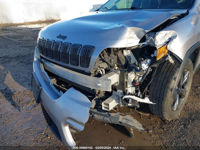 1C4PJMLX3KD283761 Jeep Cherokee Altitude 4x4