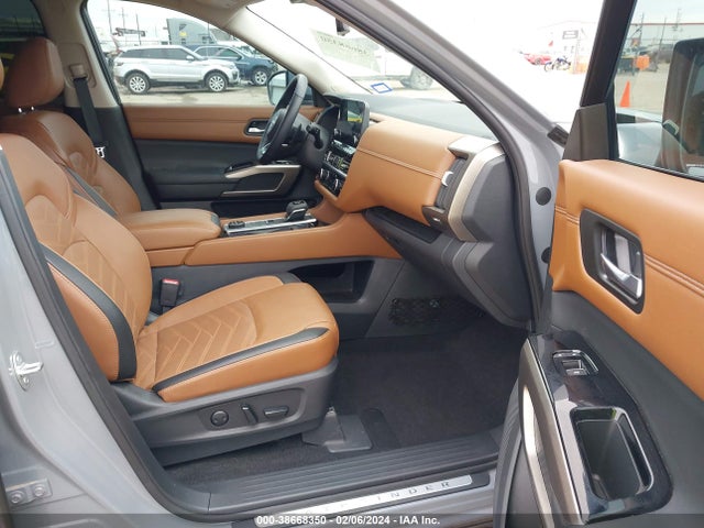 Nissan Pathfinder Platinum 4wd 2023 5N1DR3DJ9PC244536 Image 5