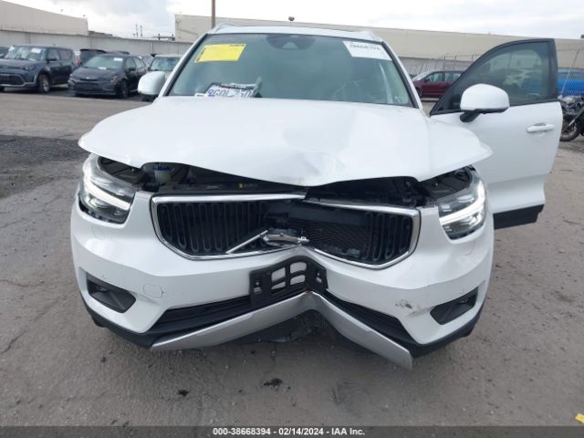 YV4162UK7N2663794 Volvo Xc40 T5 Momentum