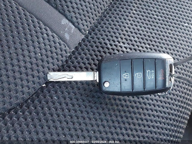 KIA Optima Lx 2019 5XXGT4L35KG349188 Image 11