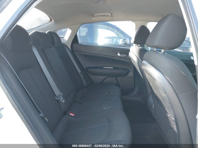 KIA Optima Lx 2019 5XXGT4L35KG349188 Image 8