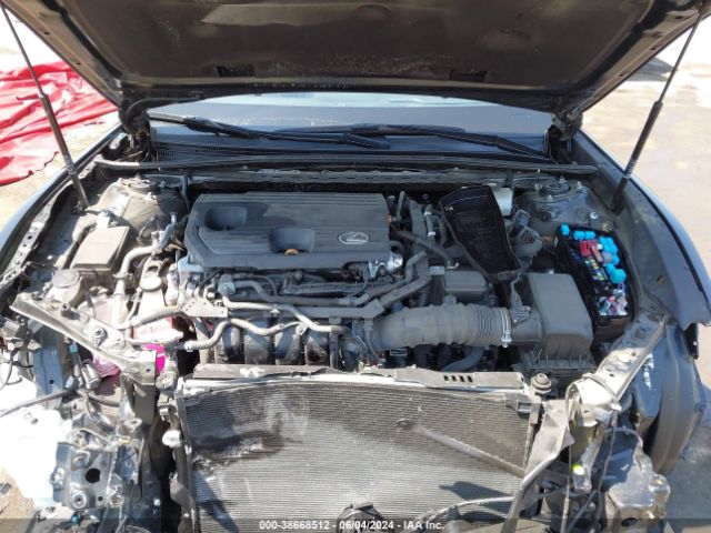 58ACA1C11NU024297 Lexus ES 300H