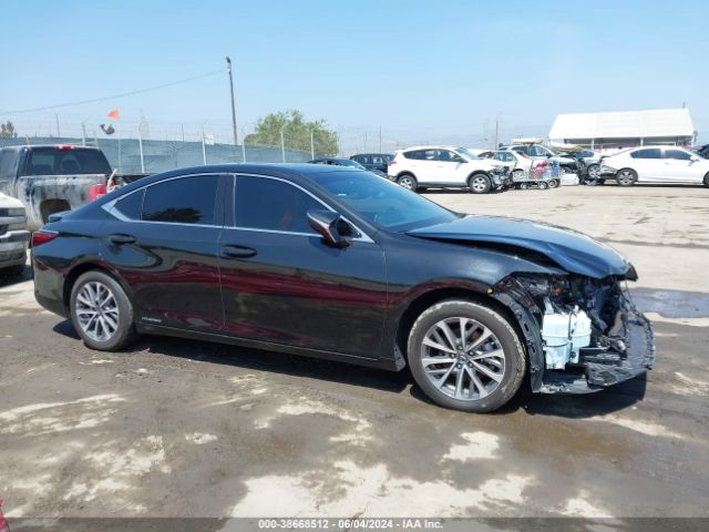 58ACA1C11NU024297 Lexus ES 300H