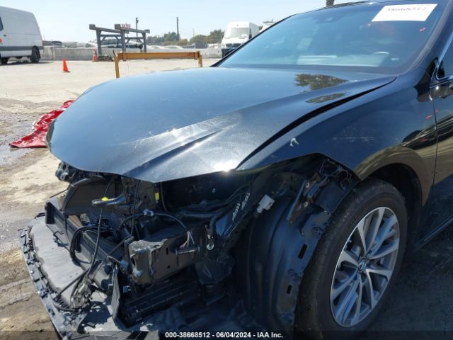 58ACA1C11NU024297 Lexus ES 300H