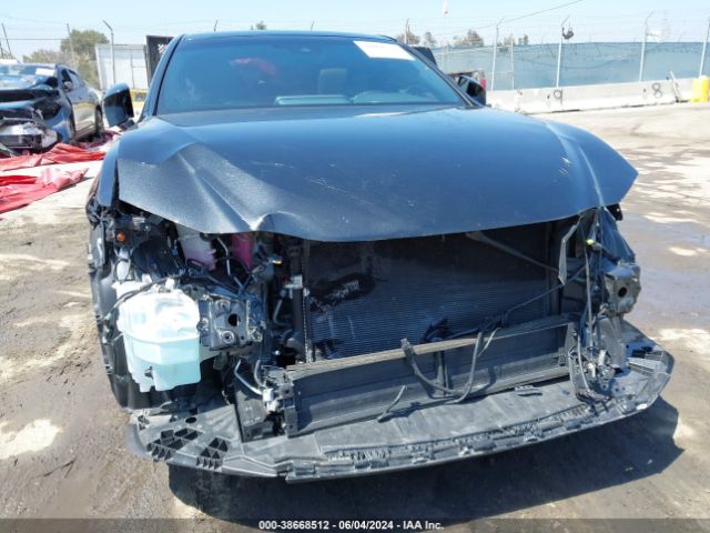 58ACA1C11NU024297 Lexus ES 300H