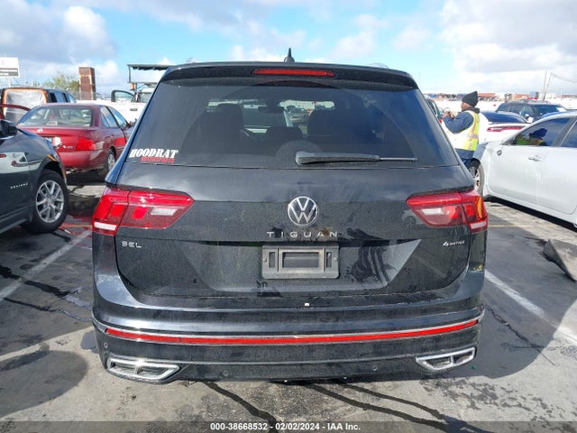 3VV4B7AX3NM040711 Volkswagen Tiguan 2.0t Sel R-line