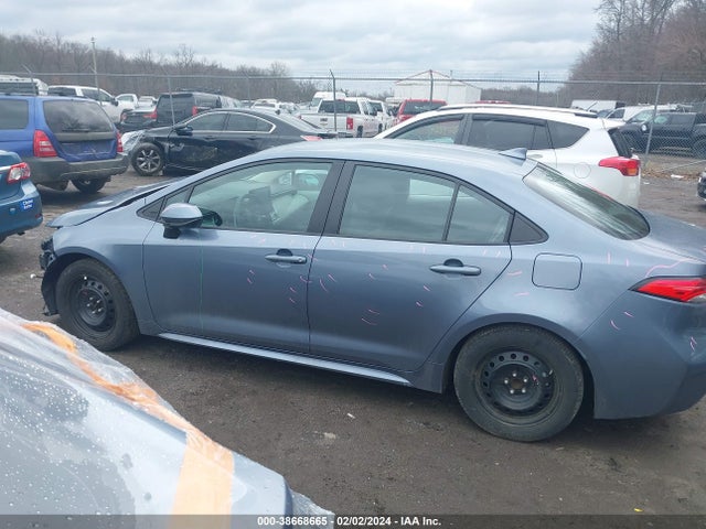 Toyota COROLLA LE 2022 5YFEPMAE3NP338041 Image 14