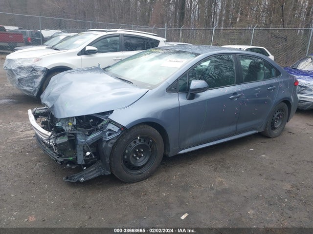 Toyota COROLLA LE 2022 5YFEPMAE3NP338041 Image 2