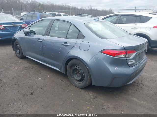 Toyota COROLLA LE 2022 5YFEPMAE3NP338041 Image 3