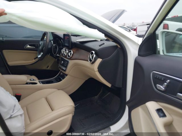W1NTG4GB2LU029643 Mercedes-Benz Gla 250 4matic