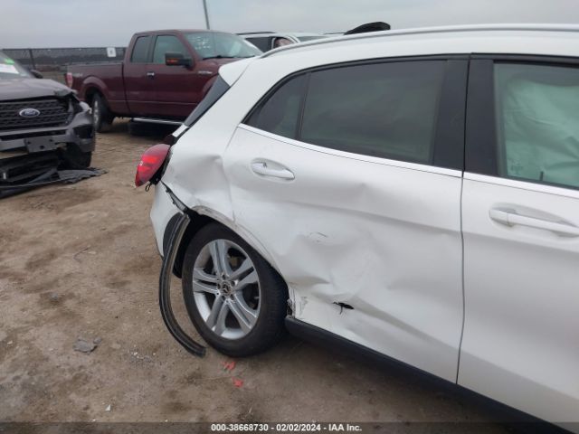 W1NTG4GB2LU029643 Mercedes-Benz Gla 250 4matic
