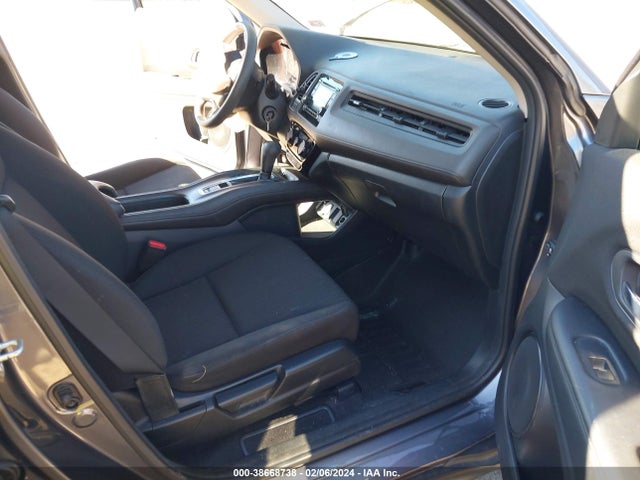 Honda HR-V LX 2017 3CZRU6H37HG709281 Image 5