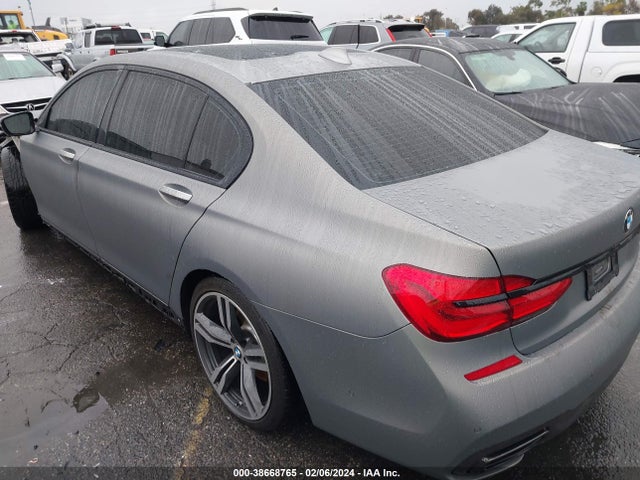BMW 740I 2019 WBA7E2C57KB218119 Image 3