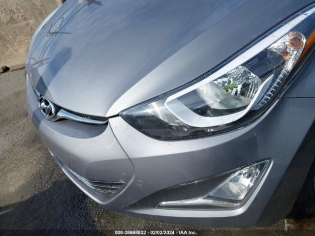 KMHDH4AE8GU522952 Hyundai Elantra Limited