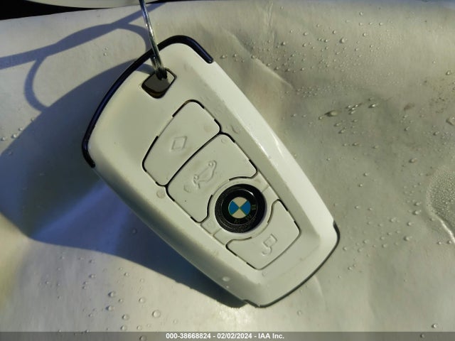 WBA5A5C56FD523500 BMW 528I