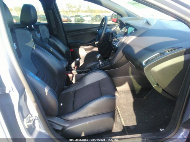 WF0DP3THXH4123029 Ford FOCUS RS