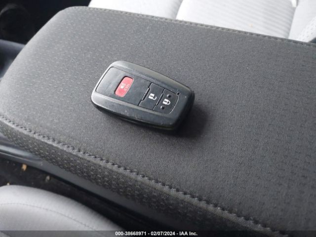 JTDKBRFUXG3006804 Toyota Prius Two