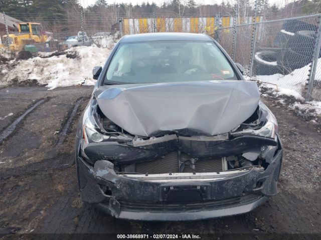 JTDKBRFUXG3006804 Toyota Prius Two