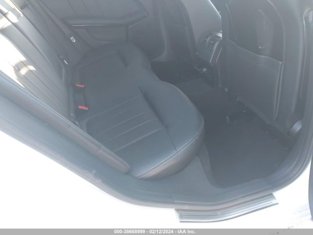 WDDHF6FB5GB190170 Mercedes-Benz E 400