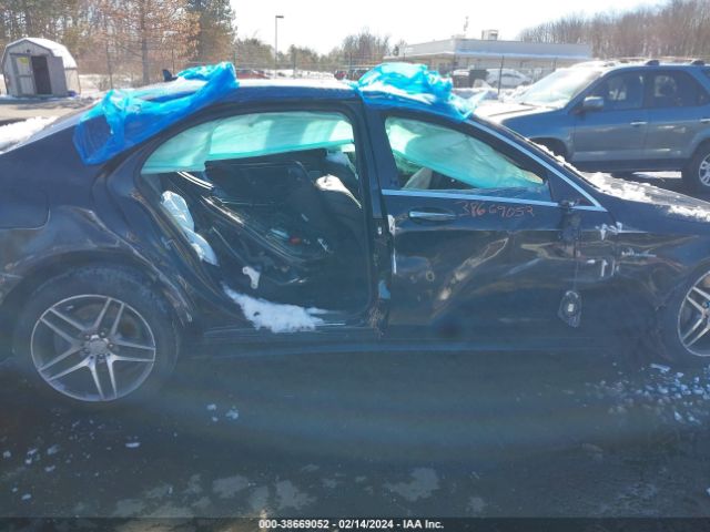 WDDUG8FB9GA239867 Mercedes-Benz S 550 4matic