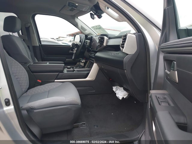 Toyota Tundra Sr5 2024 5TFLA5DB2RX159870 Image 5
