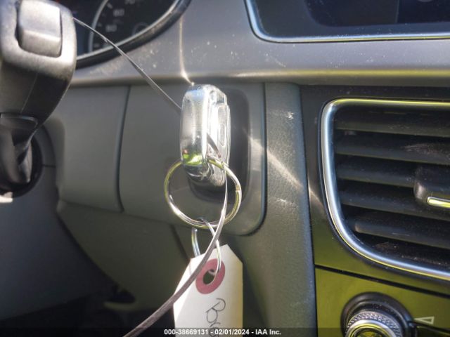 2013 AUDI A4 WAUBFAFLXDN050733 Photo 10