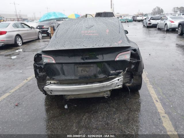 5YJ3E1EB1KF476972 Tesla Model 3 Long Range/performance
