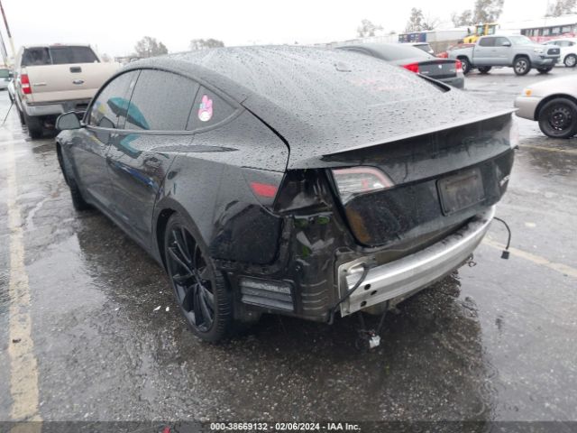 5YJ3E1EB1KF476972 Tesla Model 3 Long Range/performance