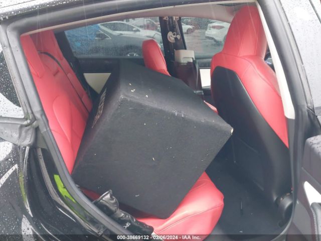 5YJ3E1EB1KF476972 Tesla Model 3 Long Range/performance