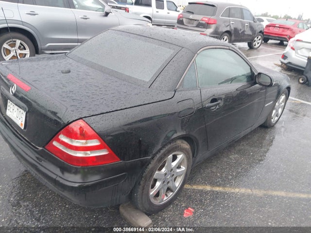 2003 MERCEDES-BENZ SLK-CLASS 2.3L VIN: WDBKK49F63F278192