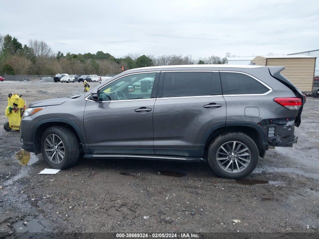 Toyota Highlander Xle 2019 5TDKZRFHXKS561564 Image 14