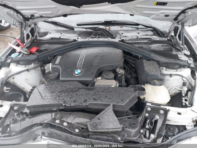 WBA8A9C58HK620281 BMW 320i