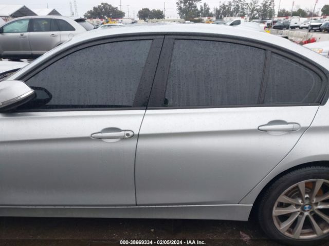 WBA8A9C58HK620281 BMW 320i
