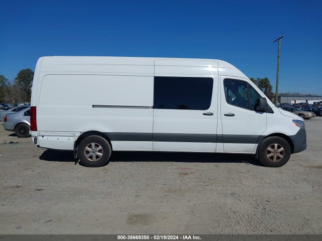 W1W4DCHY1MT077471 Mercedes-Benz Sprinter 2500 High Roof I4 Diesel