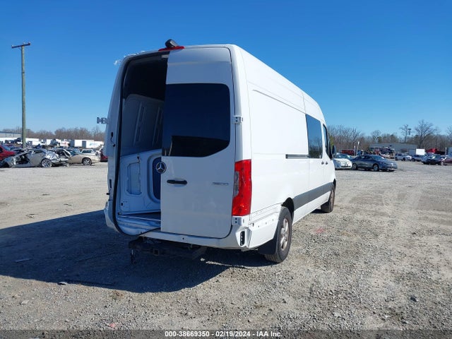W1W4DCHY1MT077471 Mercedes-Benz Sprinter 2500 High Roof I4 Diesel