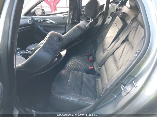 SJKCH5CP8JA060726 Infiniti Qx30 Luxury